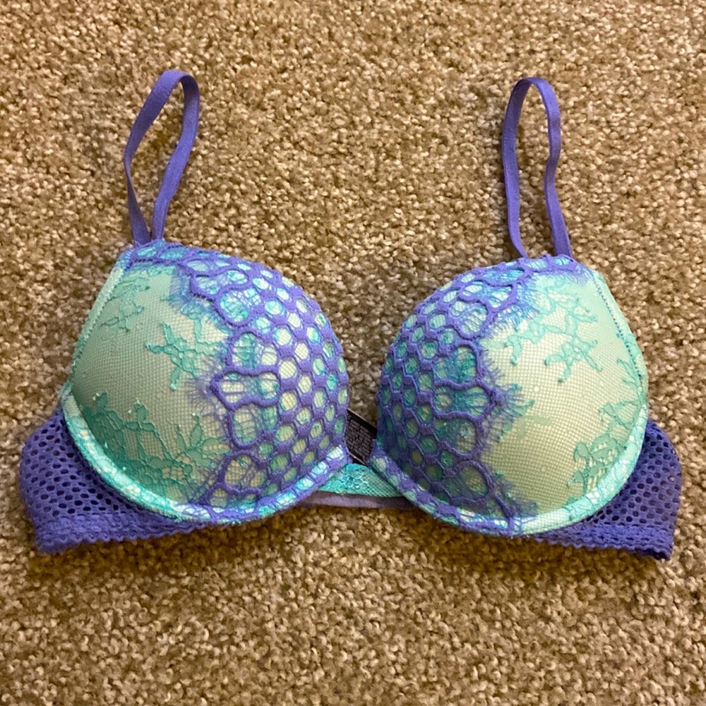 Victoria's Secret Bombshell Plunge Bra